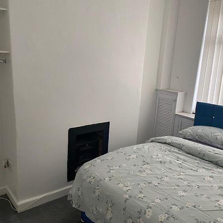 Marvellous Room 1 Stoke-on-Trent Exterior foto